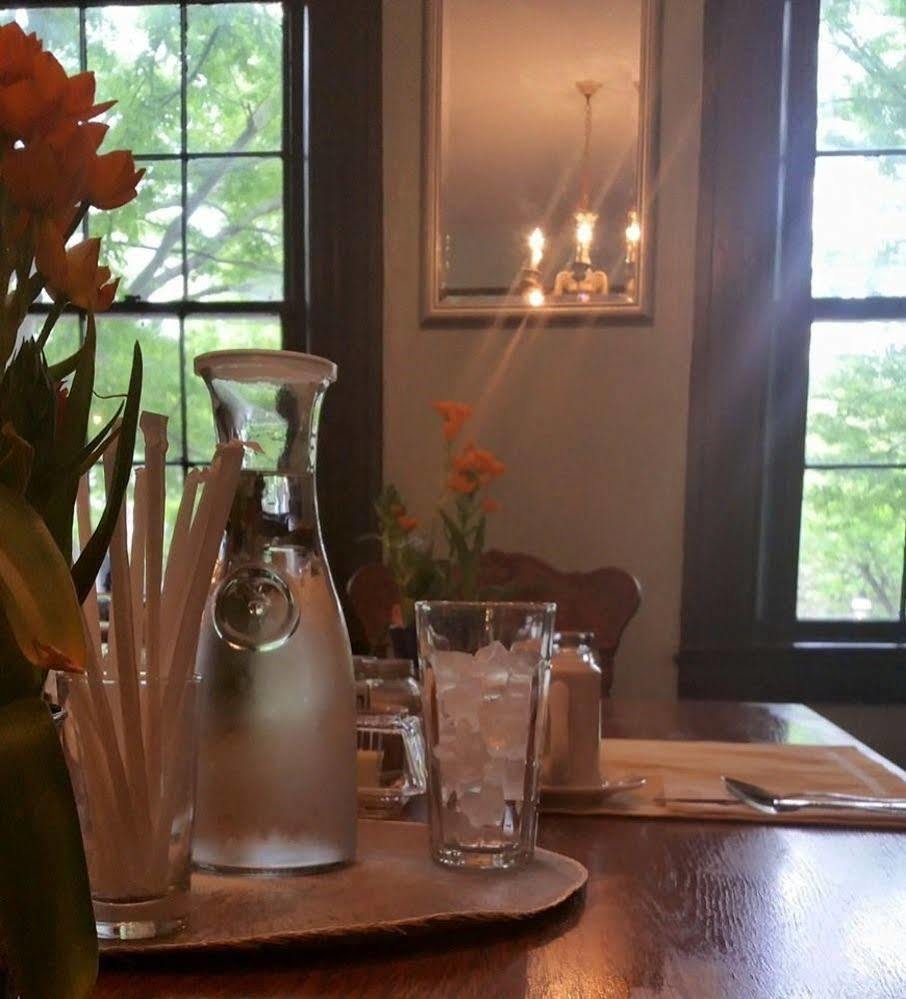 Inn At Patrick Henry'S Richmond Eksteriør billede